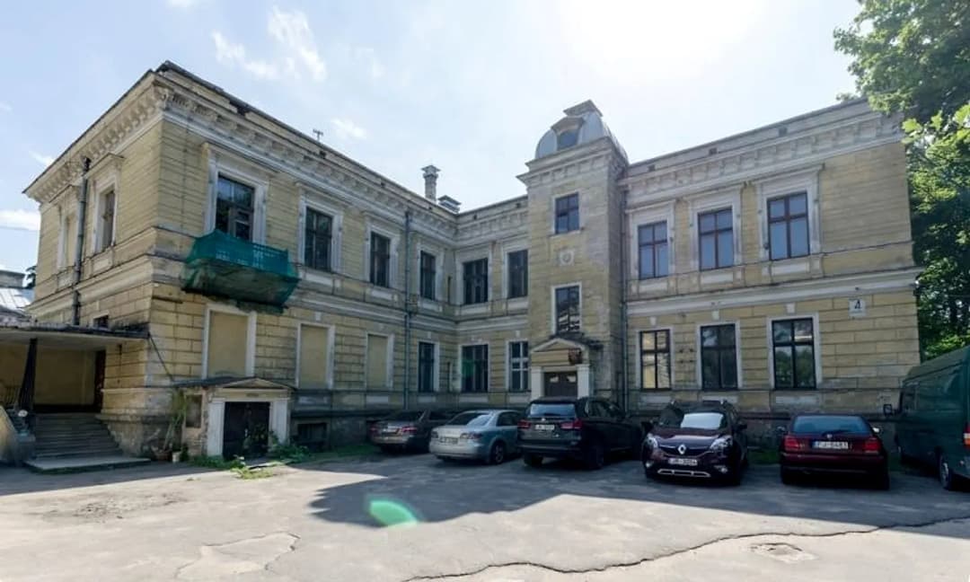 Briāna 9, Centrs — vēl bildes