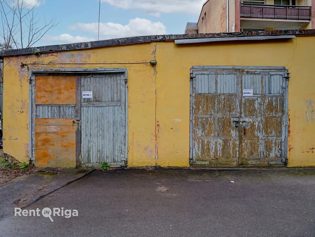 Jelgavas 5, Bulduri — vēl bildes