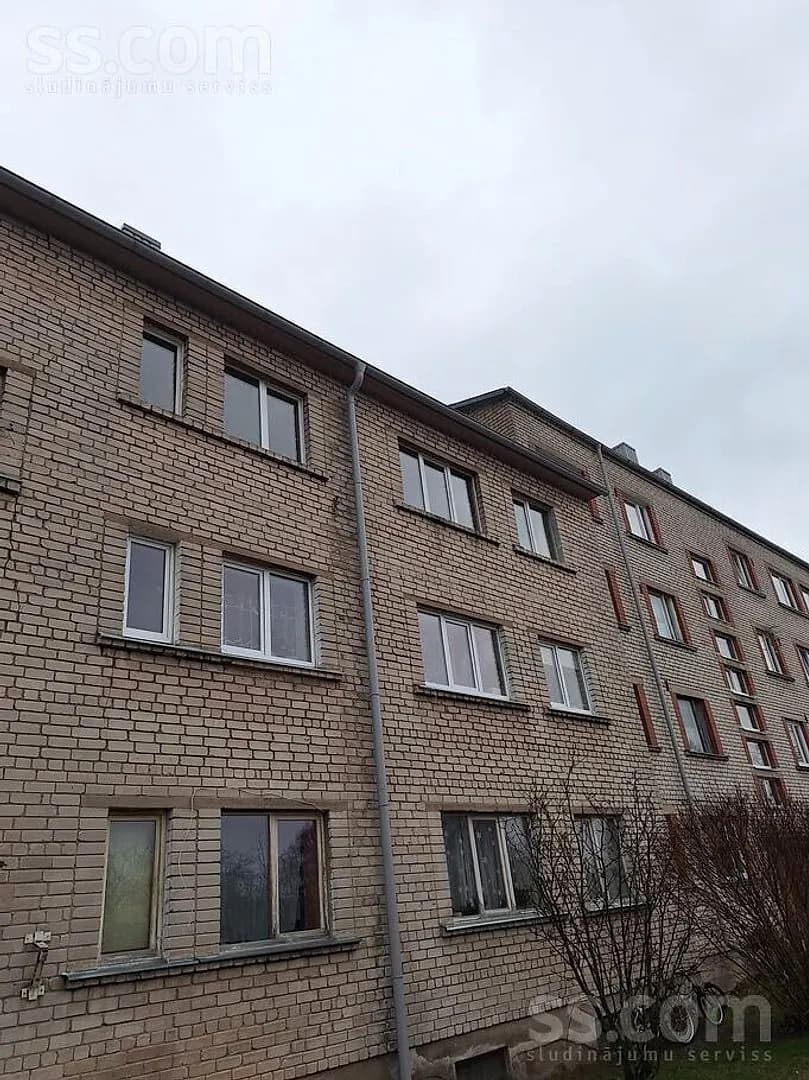 Divistabu dzīvoklis — Kluba 7 9