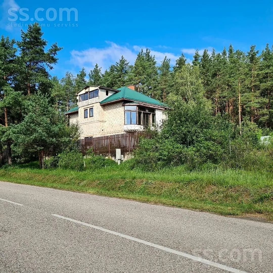 Māja — Naujenes 49b — vēl bildes