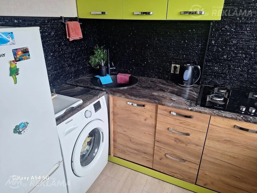 Dzīvoklis Jūrmalā, Kauguros, 31 м², 1 ist., 5 stāvs.