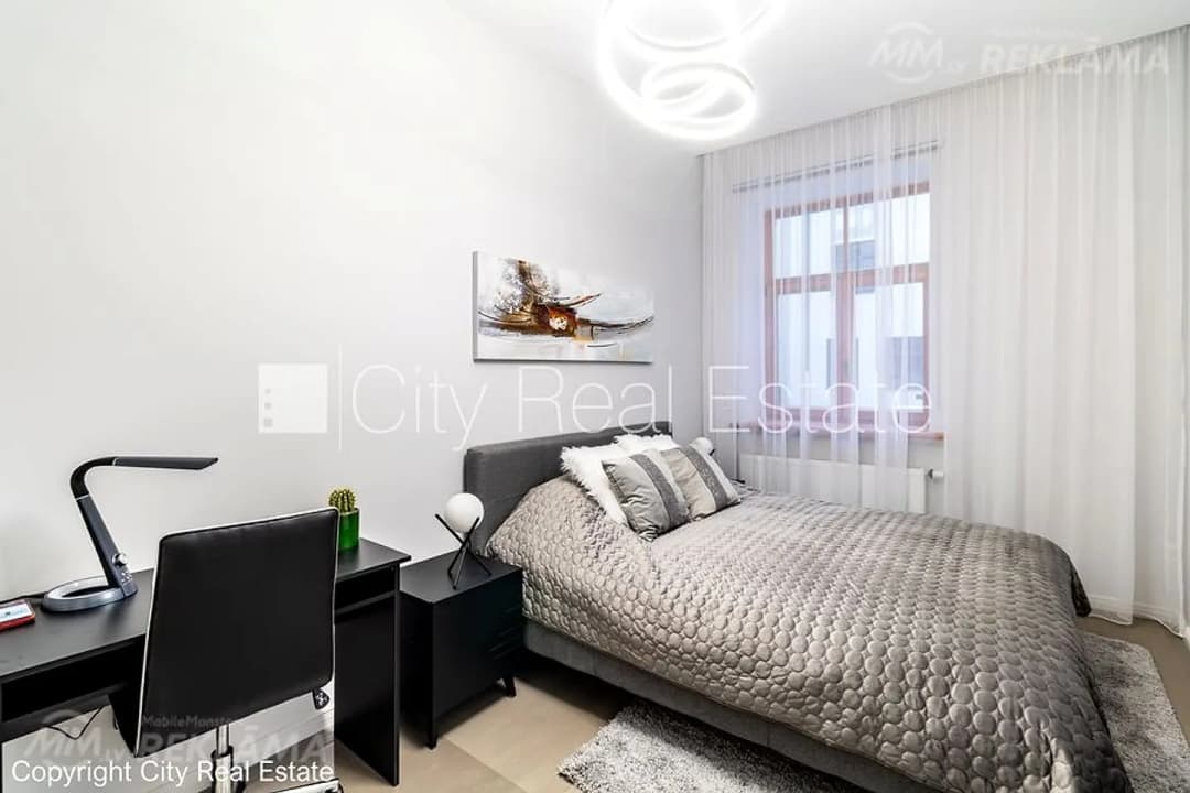 Dzīvoklis Rīgā, Centrā, 50 м², 2 ist., 1 stāvs
