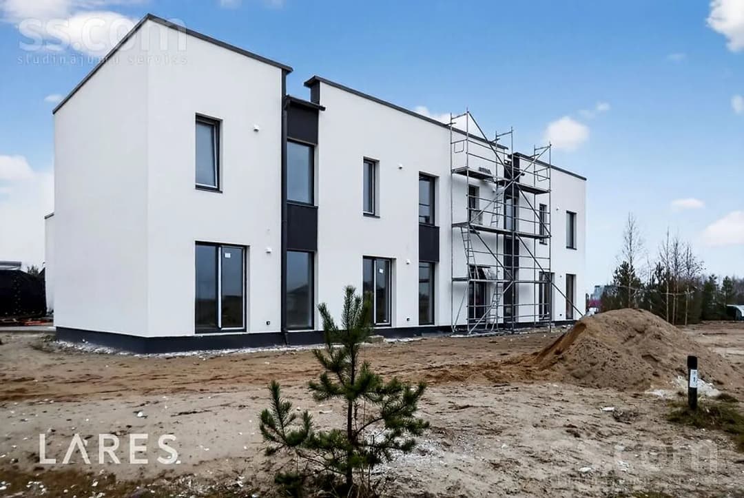 4 istabu dzīvoklis — Juglas 1 — bilde 3