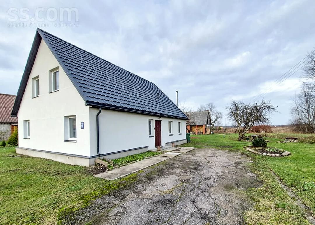 Piecistabu māja — Zaļā, Limbažu novads (Ainazi) — bilde 2