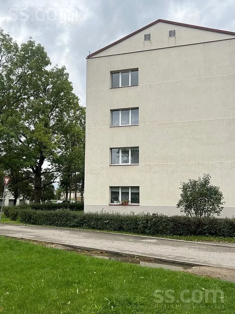 Divistabu dzīvoklis — Saules iela 3 — bilde 2