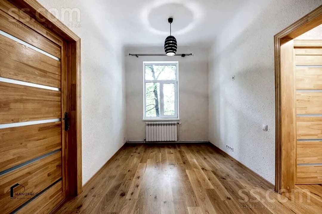 Trīsistabu dzīvoklis — Kuldīgas 12 — vēl bildes