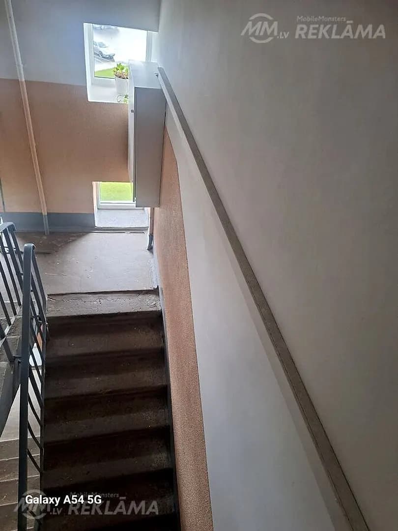 Dzīvoklis Jūrmalā, Kauguros, 31 м², 1 ist., 5 stāvs. — bilde 3