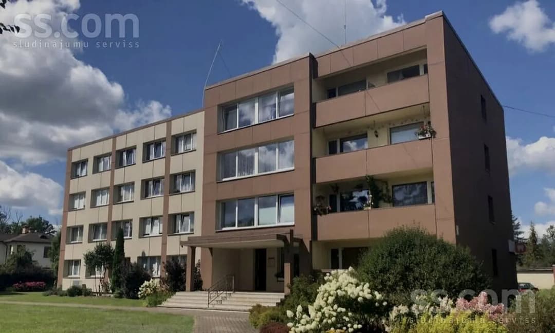 4 istabu dzīvoklis — L. Paegles 15 — bilde 2