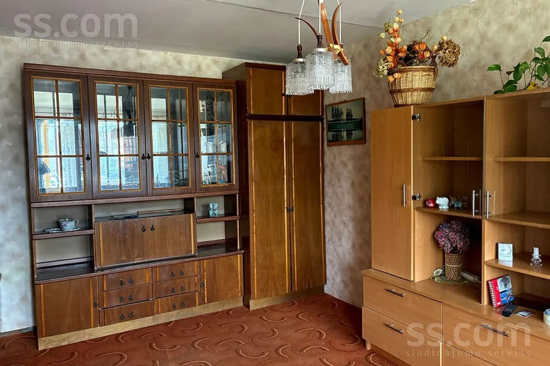 Trīsistabu dzīvoklis — Liepajas 25