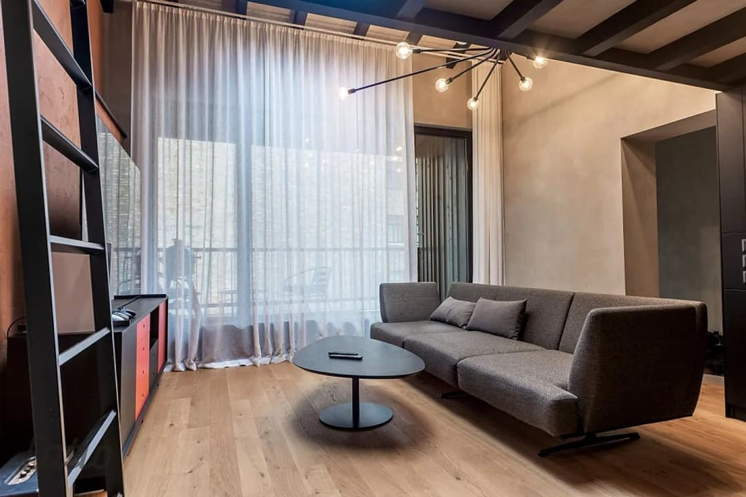 Piecistabu dzīvoklis — Artilērijas iela 6A, Rīga — bilde 3