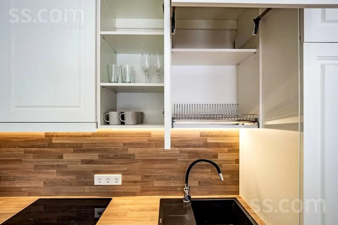 4 istabu dzīvoklis — Strēlnieku prospekts 74 — vēl bildes