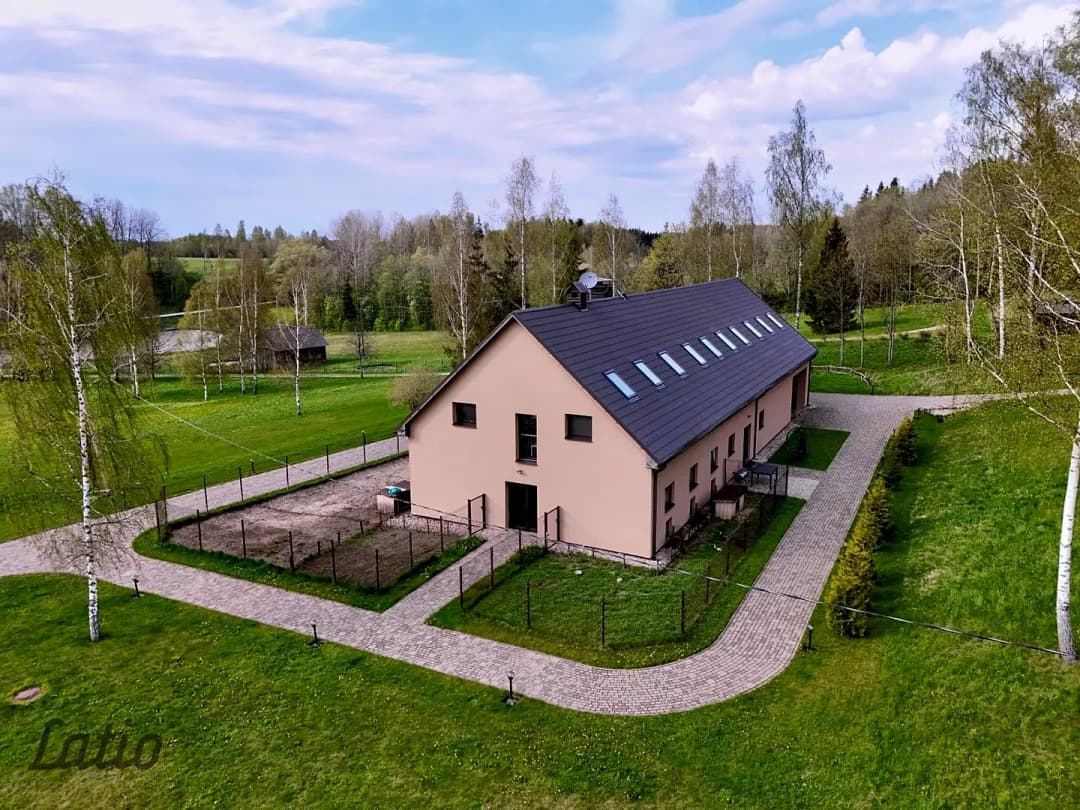 Māja, 546.8㎡ - Cēsu novads, Līgatnes pagasts