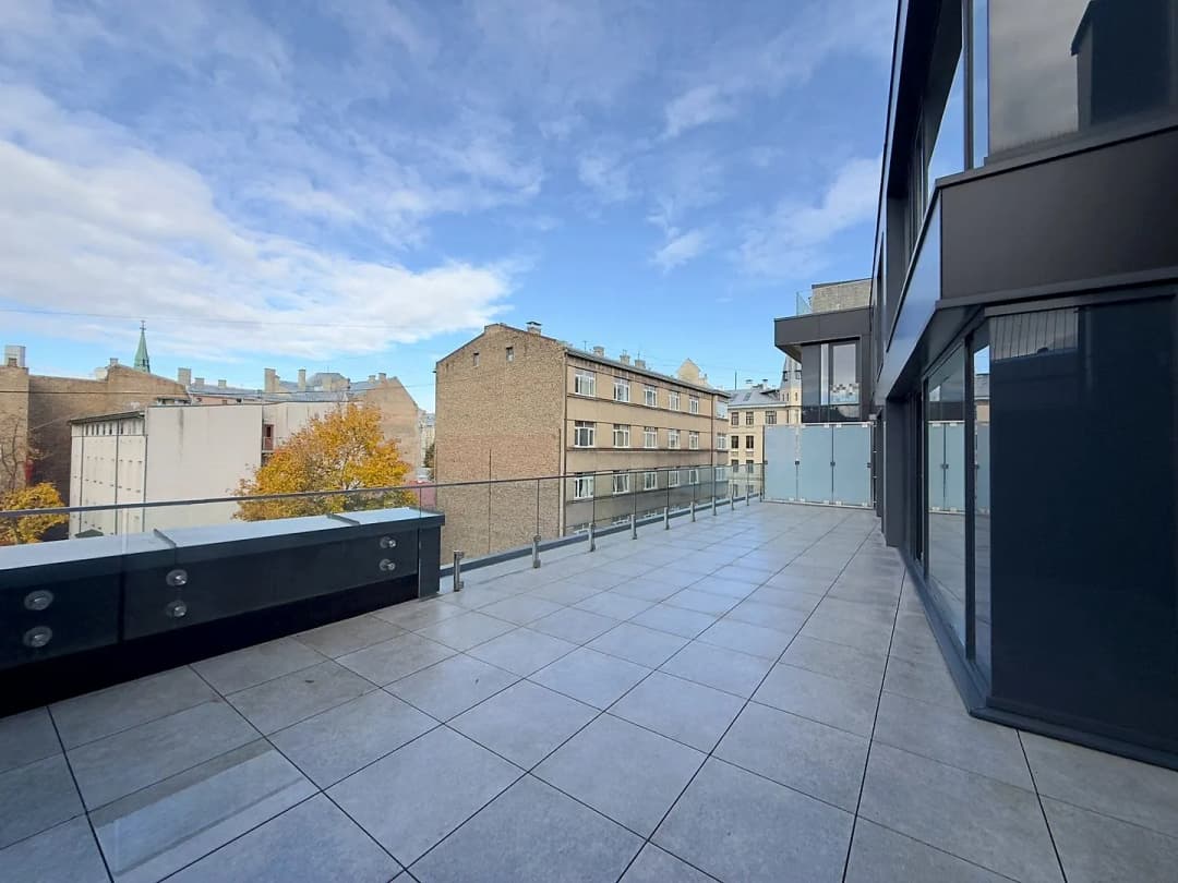 Akas 4, Centrs — bilde 2