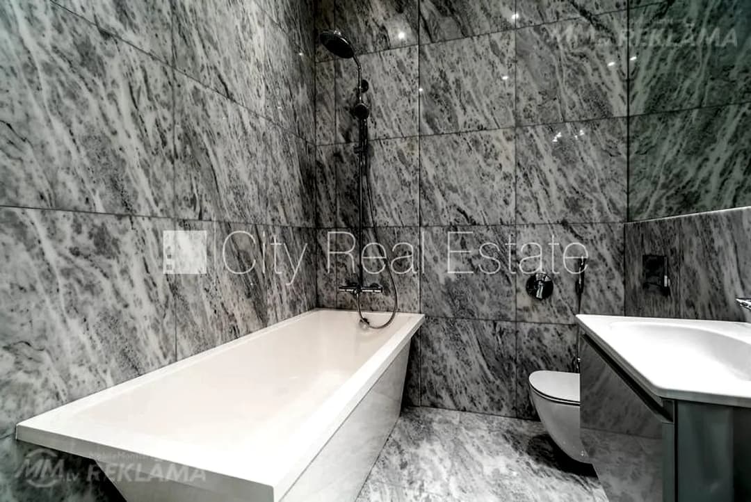 Dzīvoklis Rīgā, Centrā, 54 м², 2 ist., 3 stāvs — vēl bildes