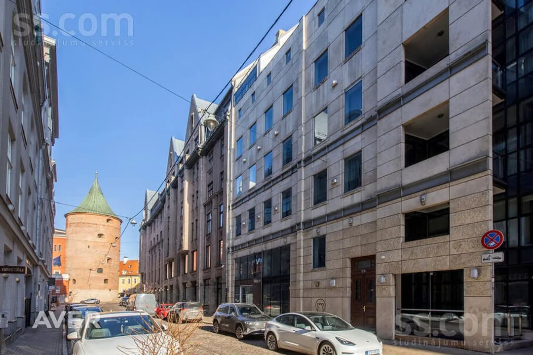 4 istabu dzīvoklis — Vaļņu 4 — bilde 3