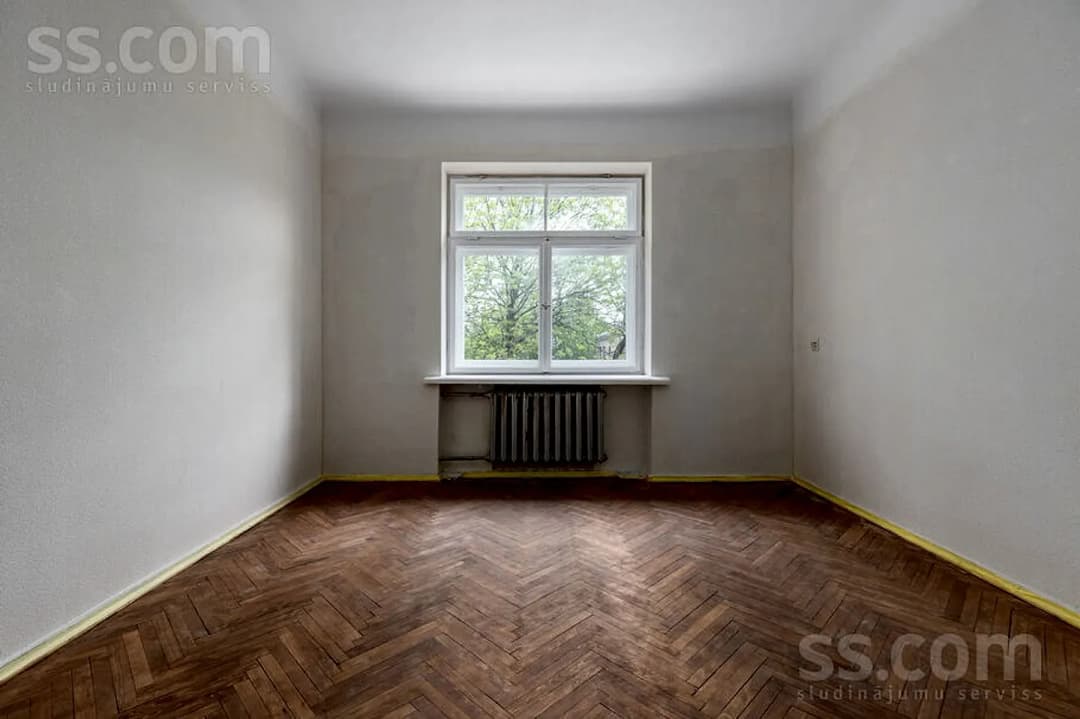 Divistabu dzīvoklis — Ropažu 56