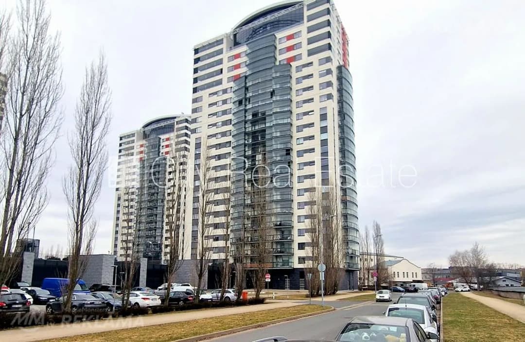 Dzīvoklis Rīgā, Centrā, 108 м², 3 ist., 17 stāvs