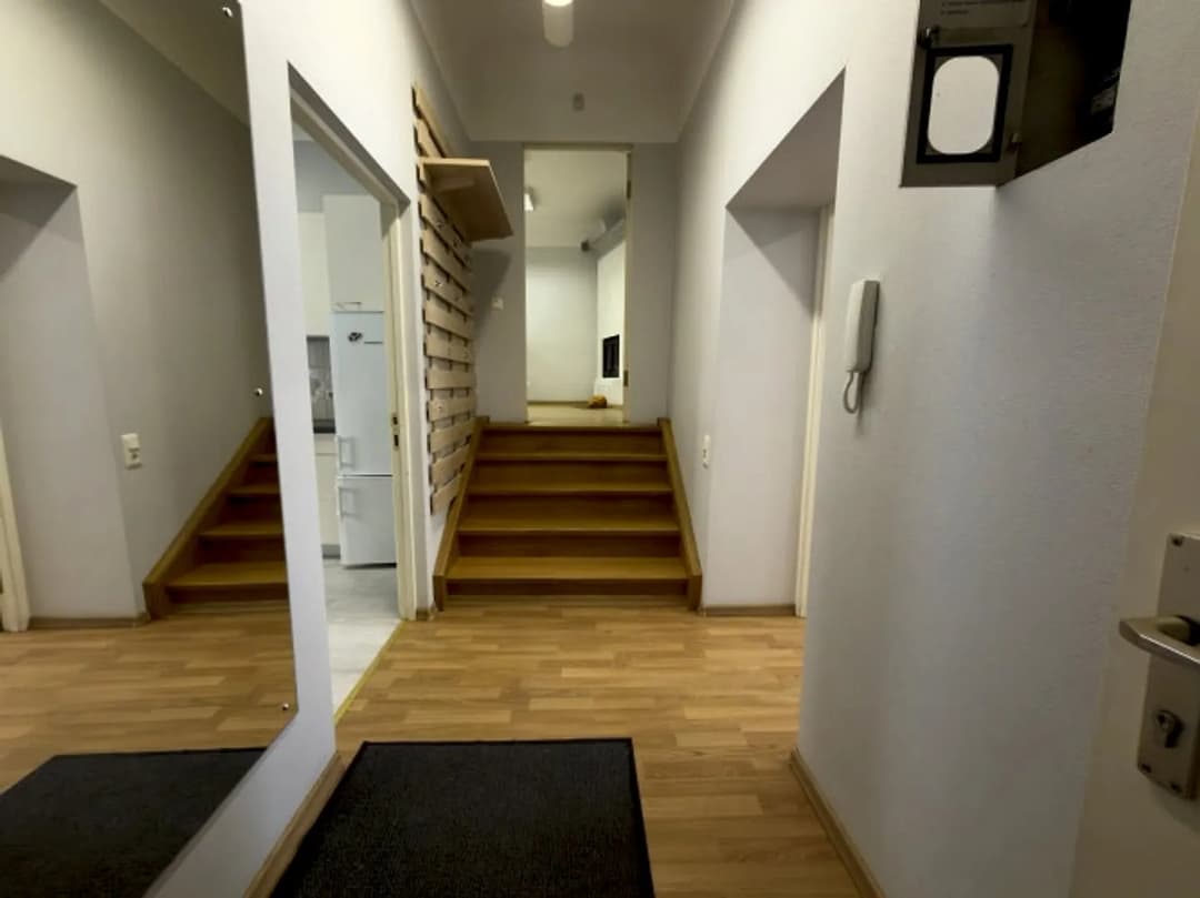 Trīsistabu dzīvoklis — Lāčplēša iela 47 — vēl bildes