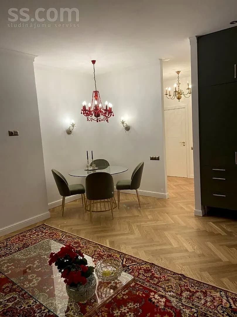 Trīsistabu dzīvoklis — Lāčplēša 36