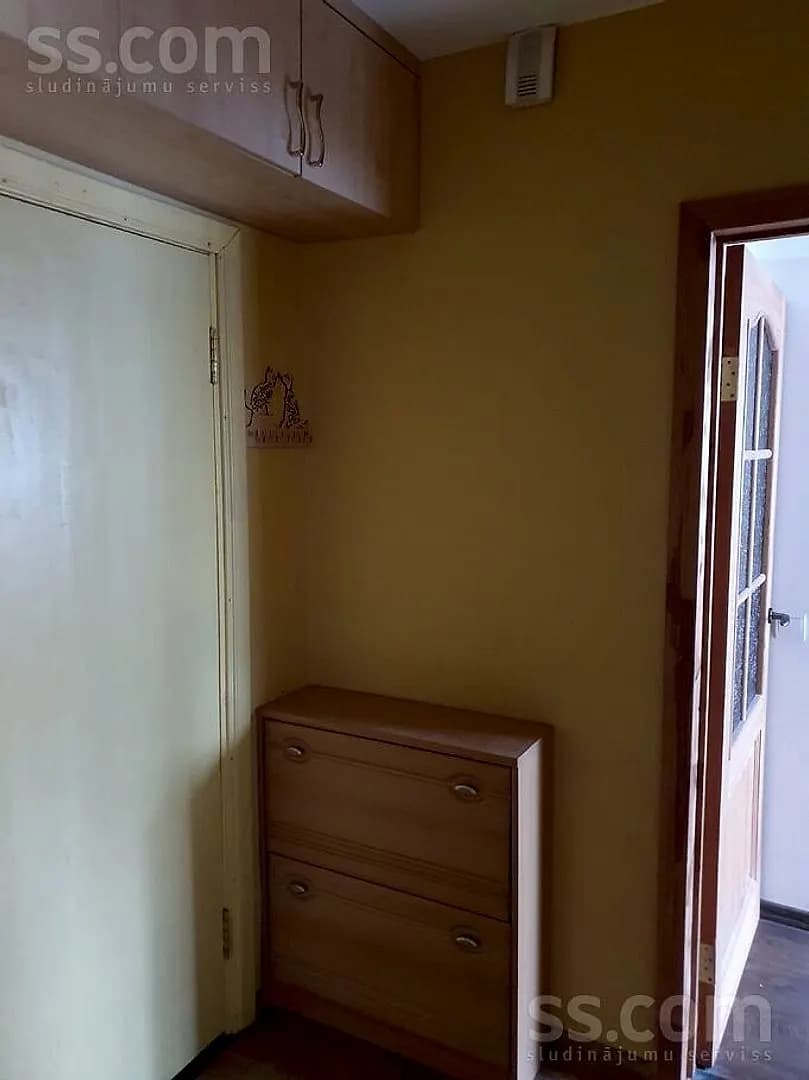 Trīsistabu dzīvoklis — Latgales 321