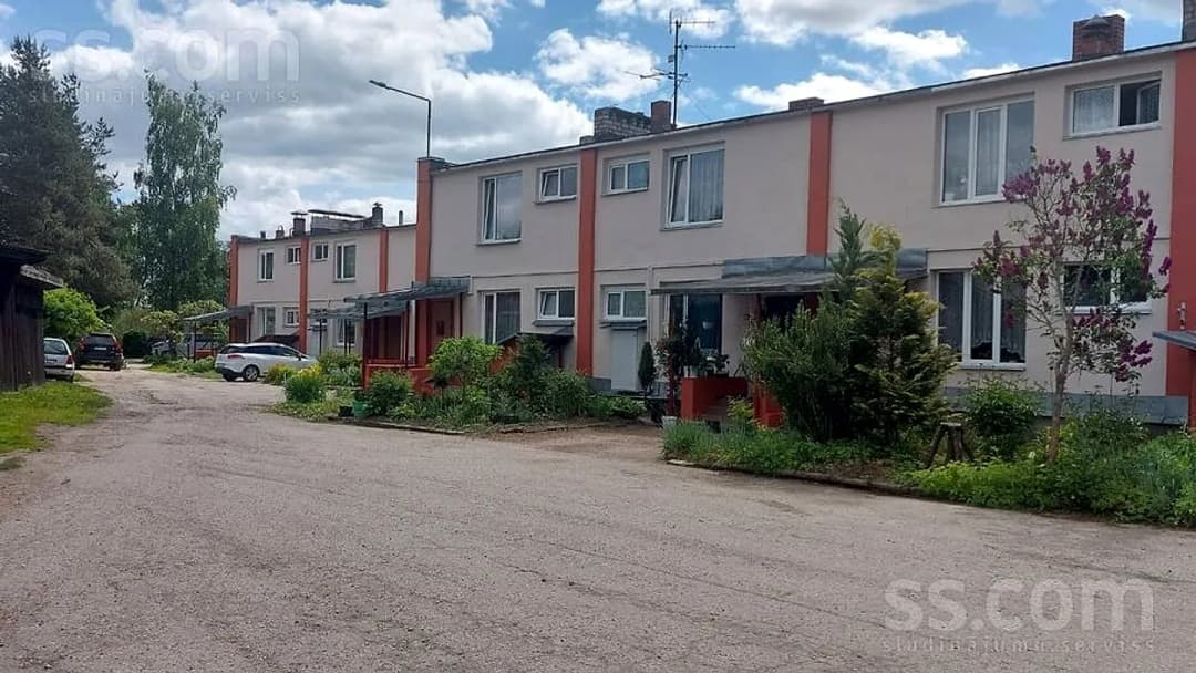 Divistabu dzīvoklis — Blaumaņa 1a