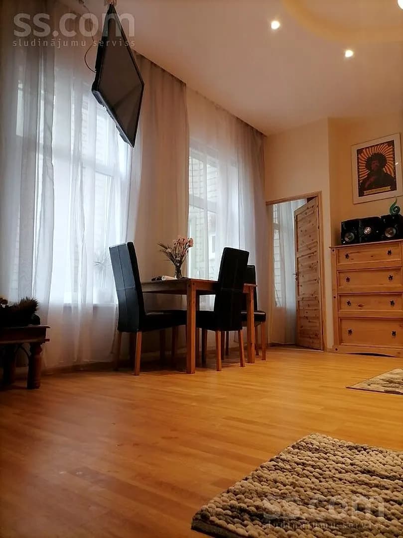 Divistabu dzīvoklis — Matrožu 5 — bilde 4