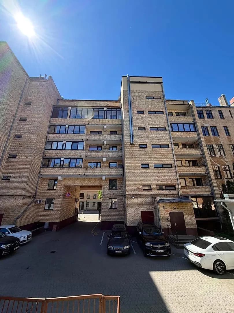 3-ist. Dzīvoklis, 132㎡ - Rīga, Centrs
