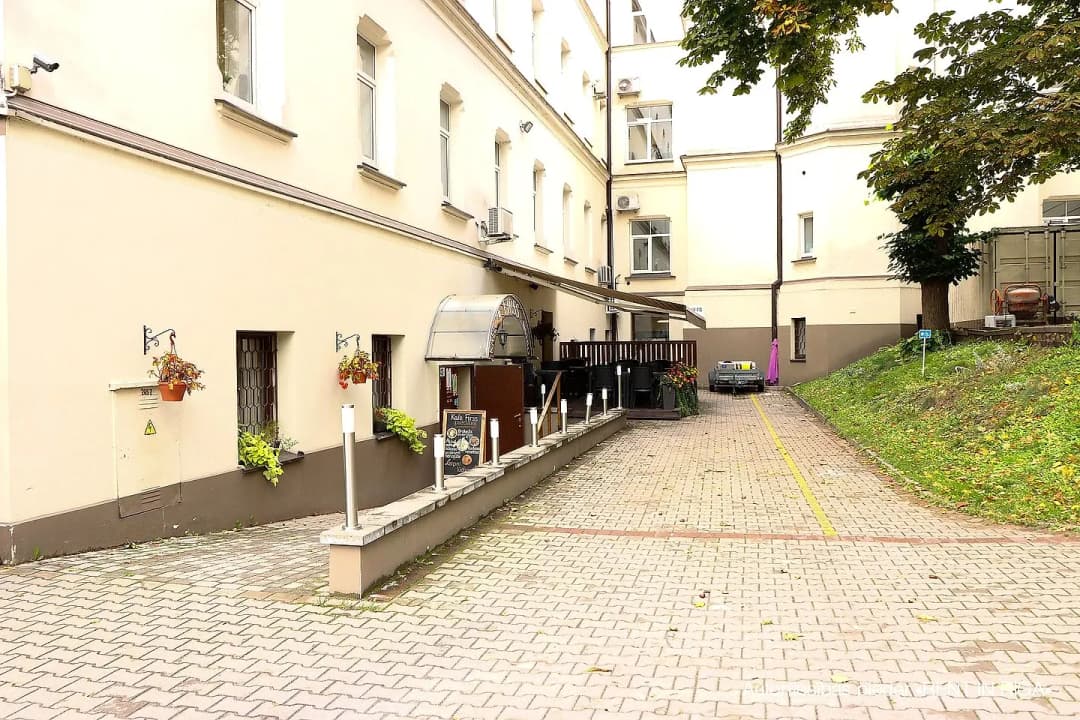 Firsa Sadovņikova 20, Centrs — vēl bildes