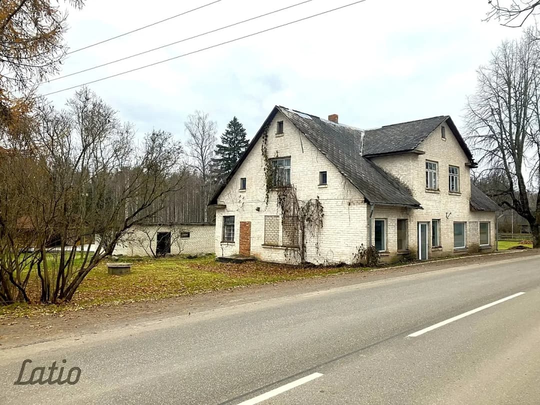 Māja, 290㎡ - Valkas novads, Kārķu pagasts