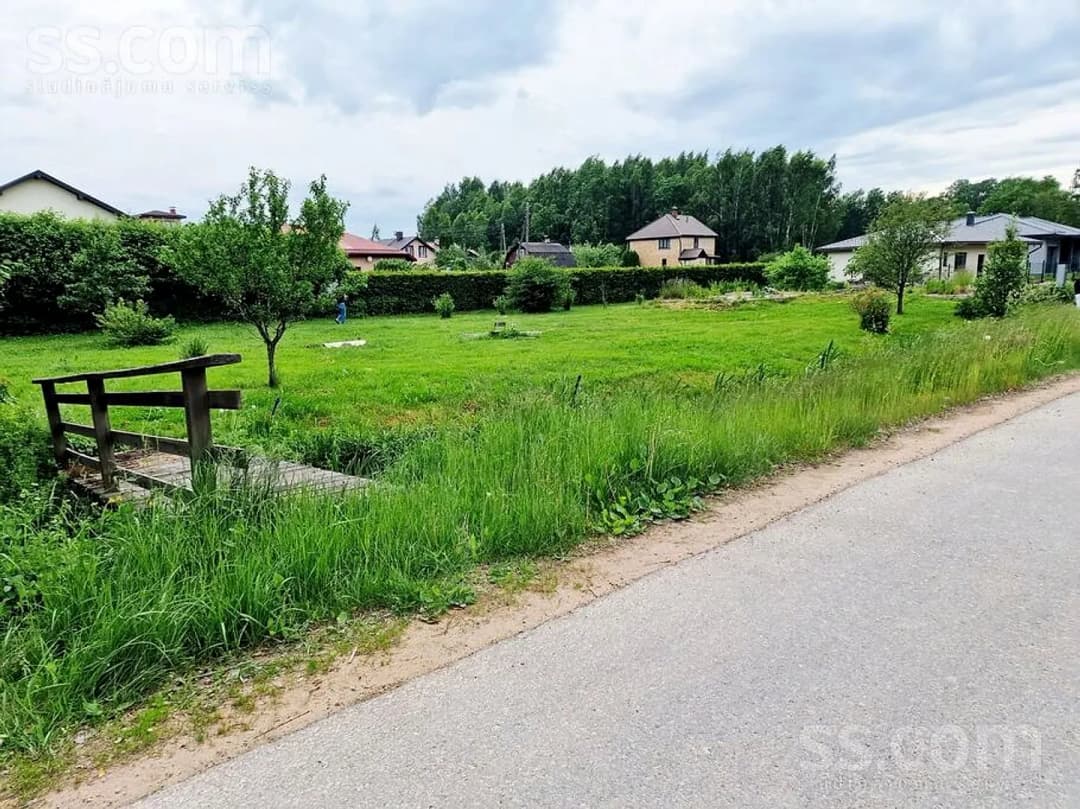 Māja — Lapiņu dambis 28 — vēl bildes