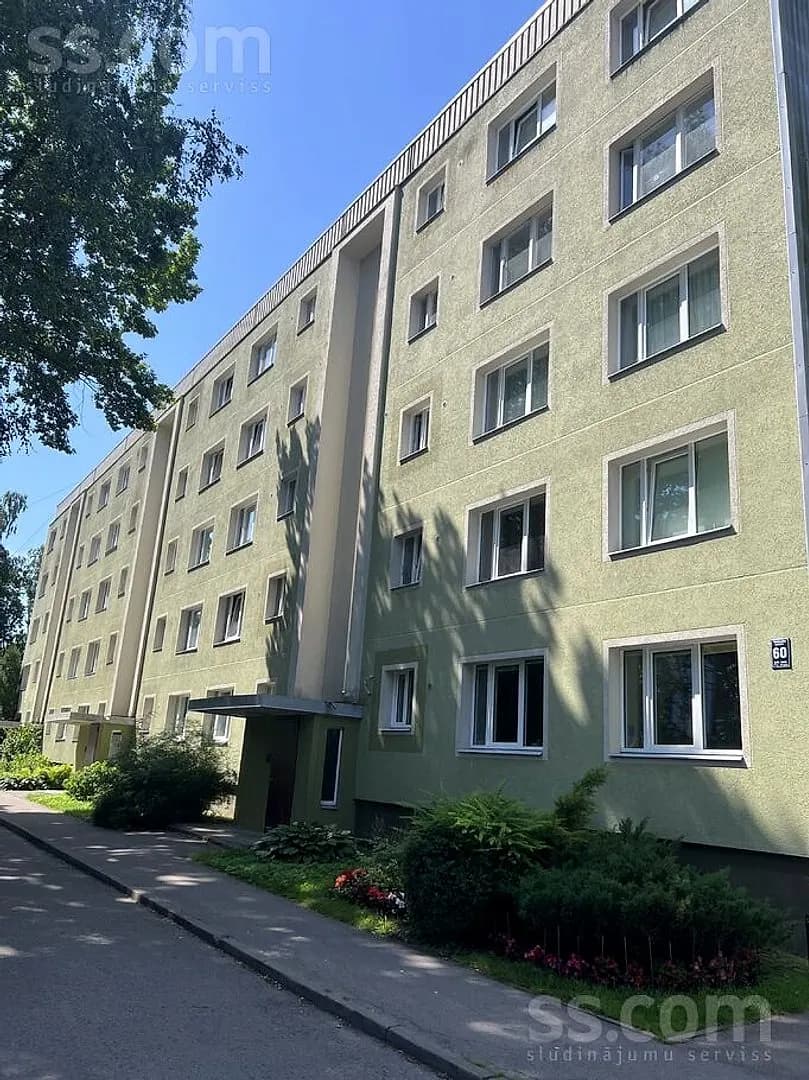 Divistabu dzīvoklis — Anniņmuižas bulvāris 60