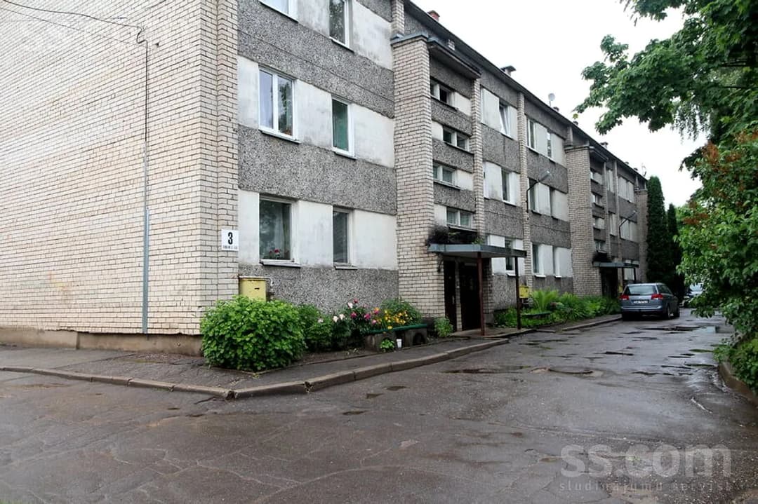 Divistabu dzīvoklis — Birkeneļu 3