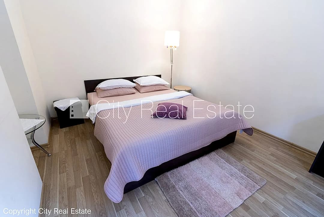 Divistabu dzīvoklis — Katoļu iela 35, Jelgavas novads