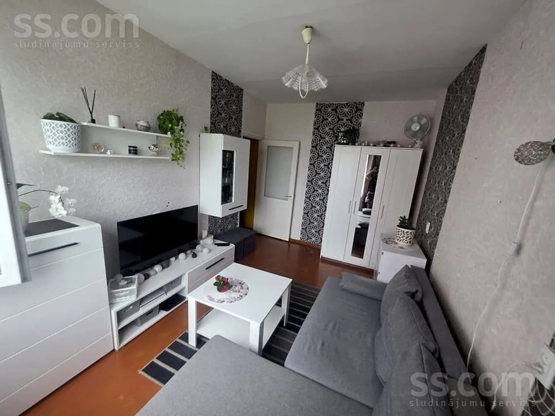 Divistabu dzīvoklis — Saules iela 41b — bilde 2