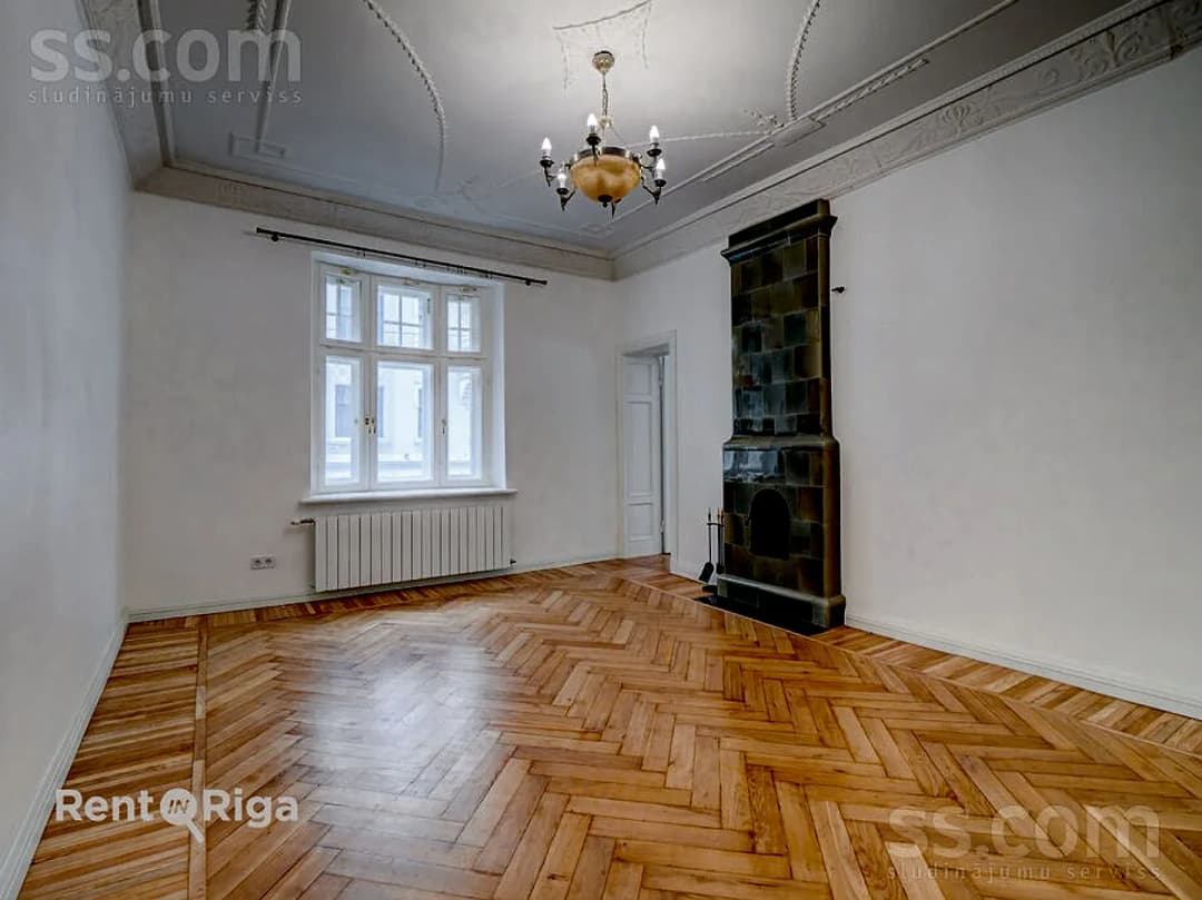 4 istabu dzīvoklis — Lāčplēša 21 — bilde 4