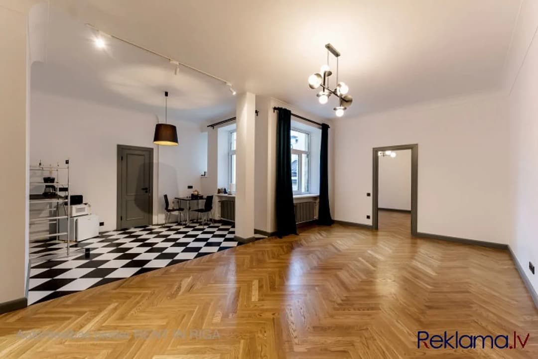 Četristabu dzīvoklis — Skolas iela 22a, Rīga (Centrs) — bilde 2