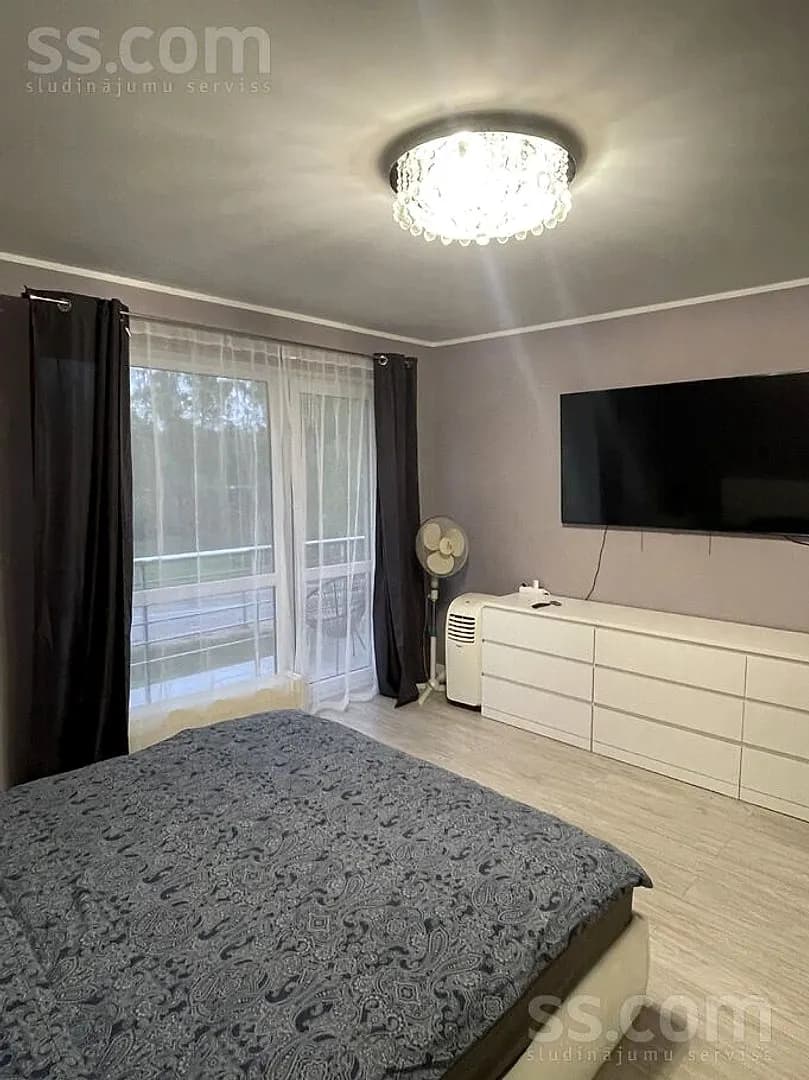 Divistabu dzīvoklis — Tallinas 7a — vēl bildes