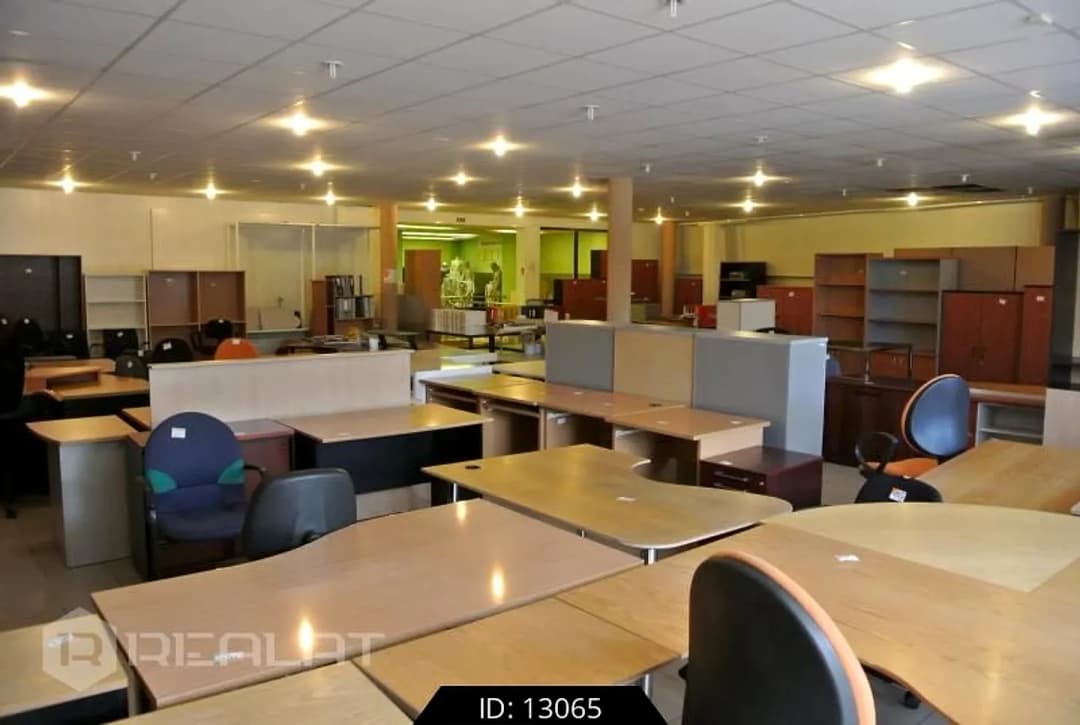 5-ist. Telpas, 600.00㎡ - Rīga, Purvciems