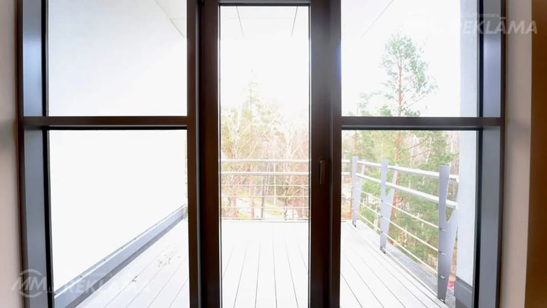 Kvalitatīvs divistabu apartaments Jūrmalā — bilde 3