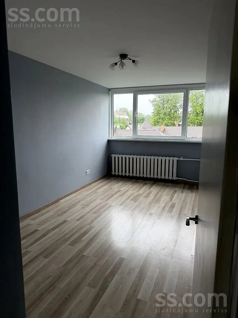 Divistabu dzīvoklis — Leona Paegles iela 11 — bilde 3