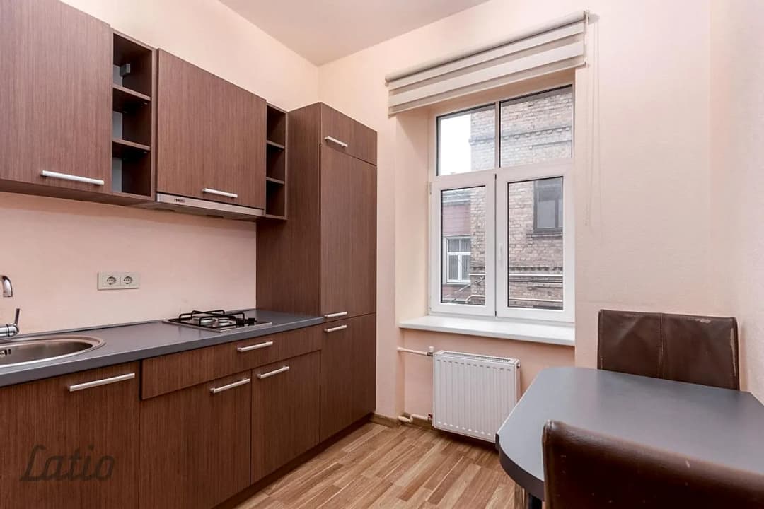 Divistabu dzīvoklis — Stabu iela 30, Rīga