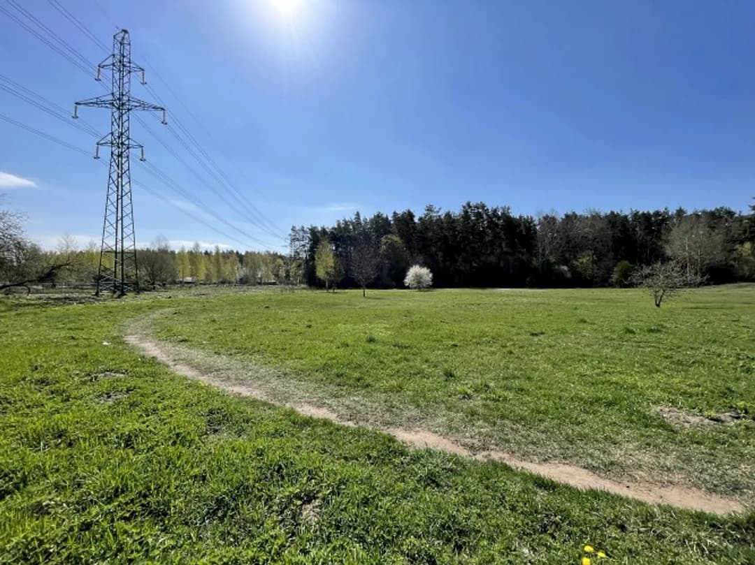 Pārdod Zemi Pļavniekos. Apkārtnē atrodas veiksmīgi realizētie daudzīvokļu māju projekti. — bilde 3