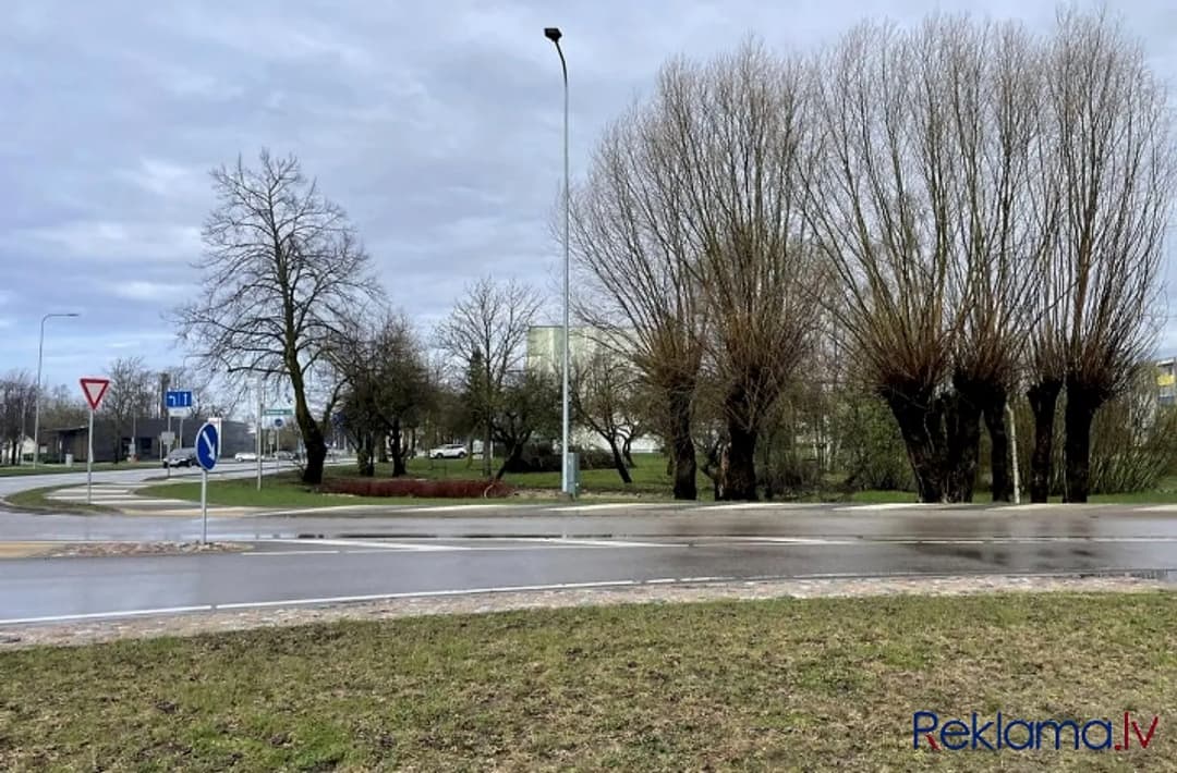 Zemes gabals — Valmieras iela
