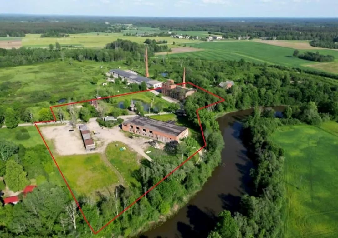 Zemes gabals — Sakas iela, Pāvilosta