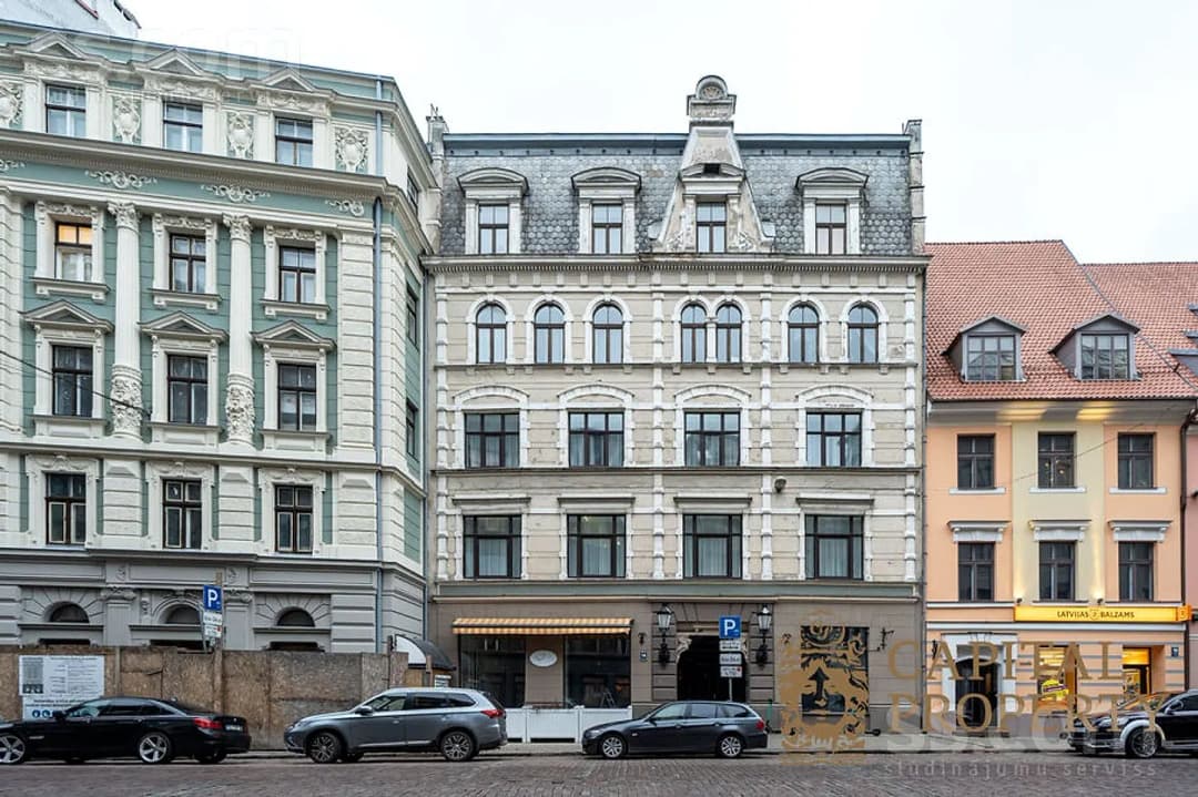 Divistabu dzīvoklis — Smilšu 14