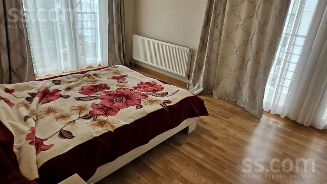 Divistabu dzīvoklis — Salnas 21 — vēl bildes