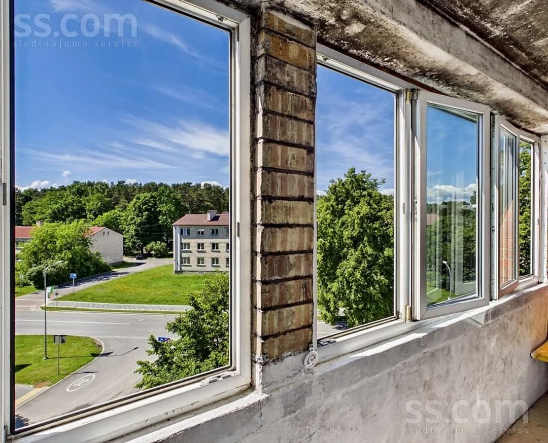 Vienistabas dzīvoklis — Mazcenu aleja 8 — vēl bildes