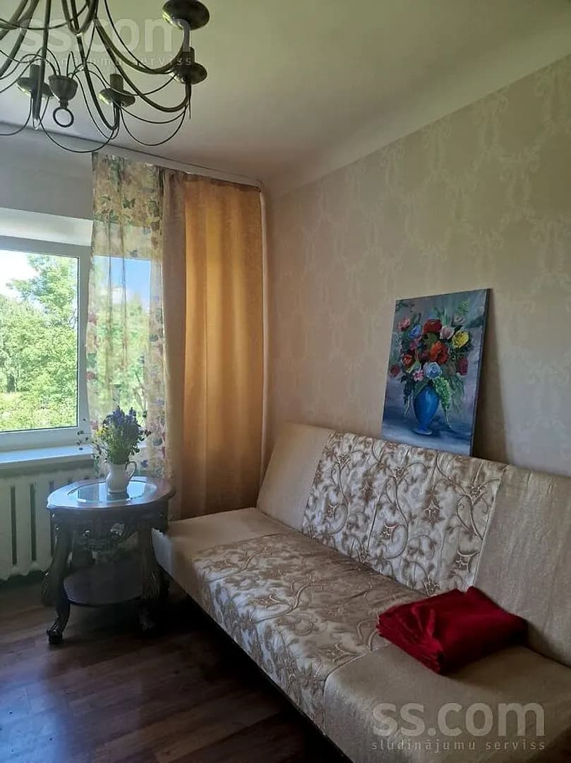 Divistabu dzīvoklis — Vienības iela 49b