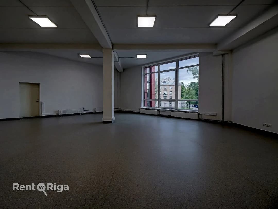 Brīvības gatve 403, Jugla — bilde 2