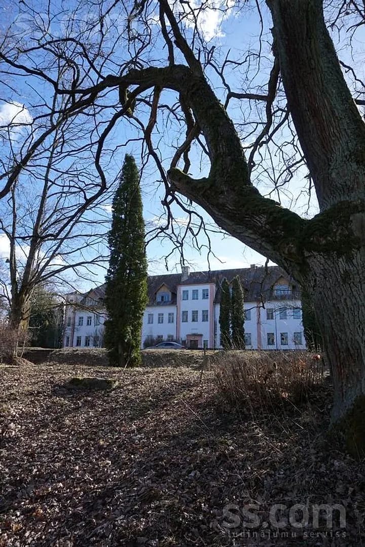 Piecistabu māja — P64, Augšdaugavas novads (Daugavpils)